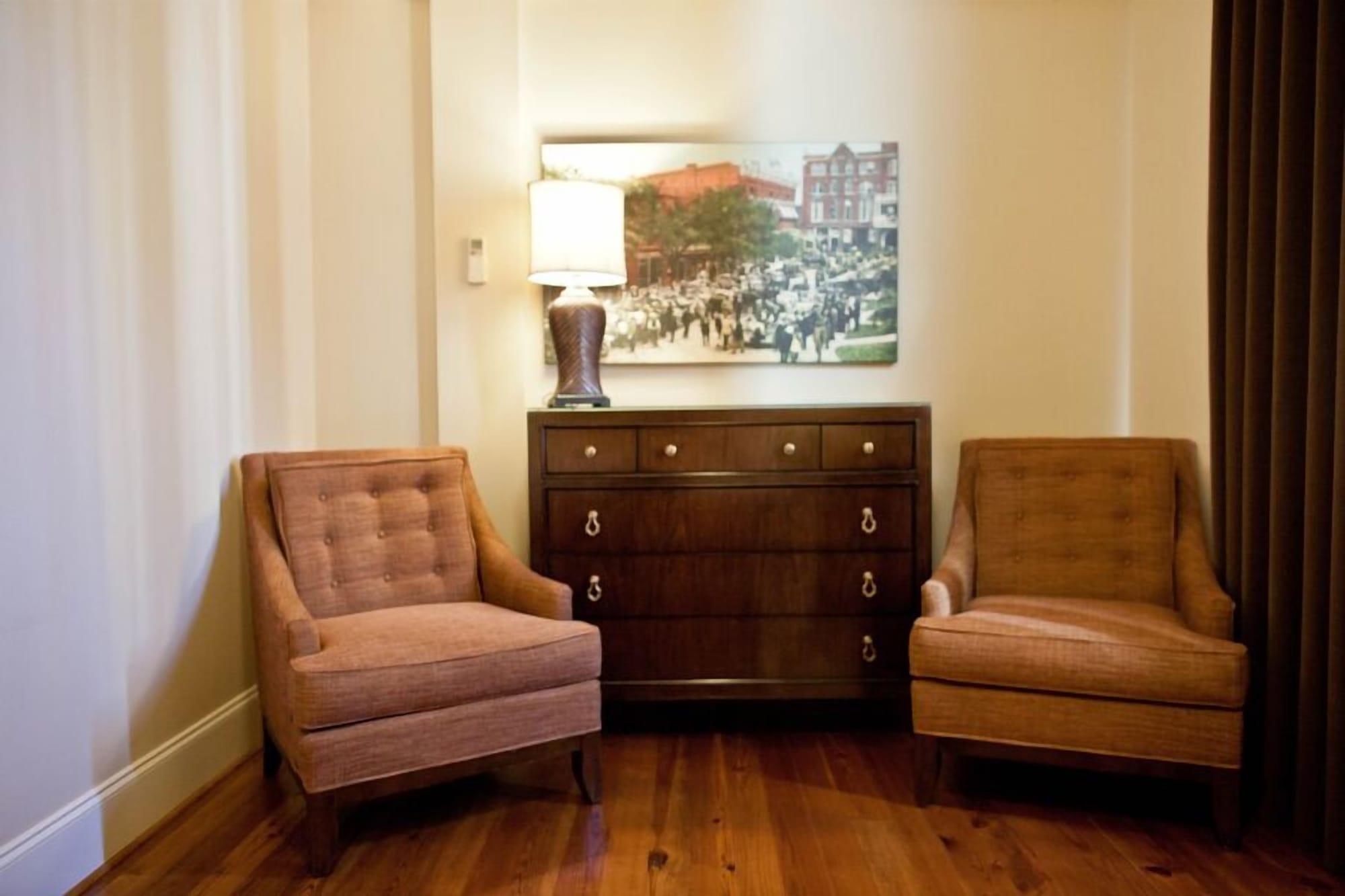 Bleckley Inn Anderson Bagian luar foto