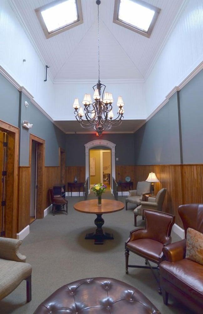 Bleckley Inn Anderson Bagian luar foto