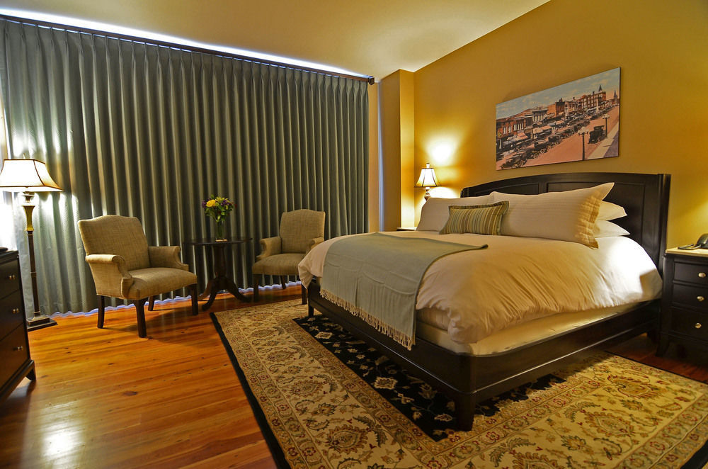 Bleckley Inn Anderson Bagian luar foto