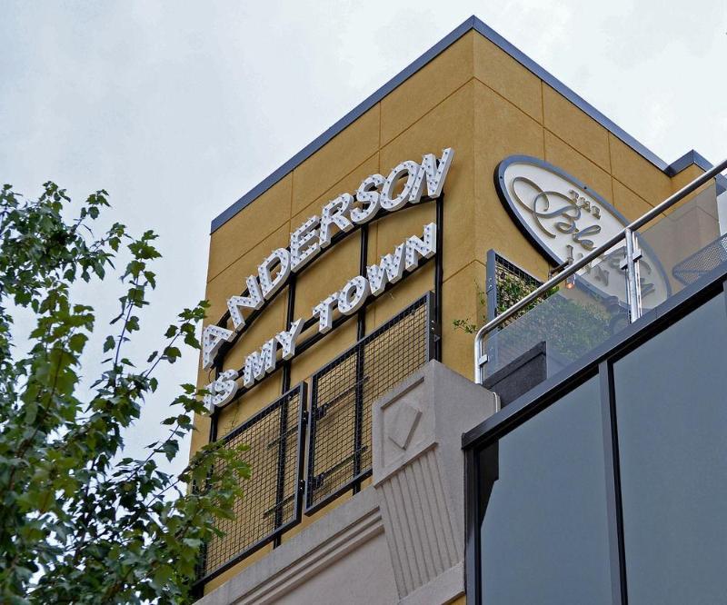 Bleckley Inn Anderson Bagian luar foto